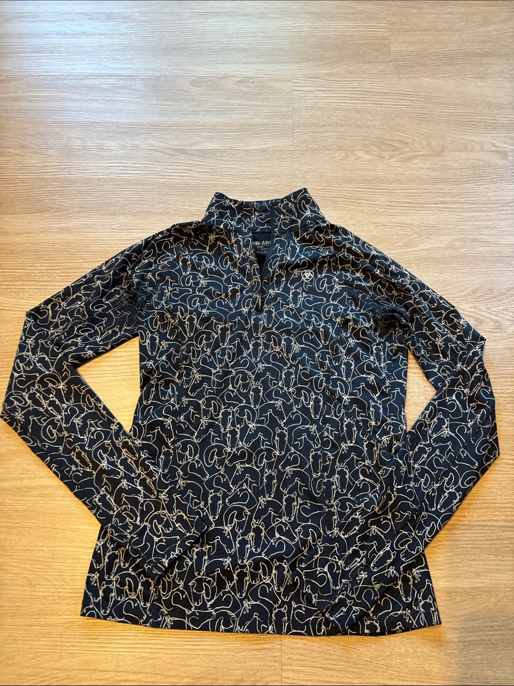 Ariat Tek Women’s Small 1/4 Zip Black Horses Equestrian AOP Stretch Riding